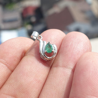 Emerald Silver Charm Pendant, Sterling Silver Pendant, Green Emerald Pendant, Emerald Pendant, natural Emerald Pendant