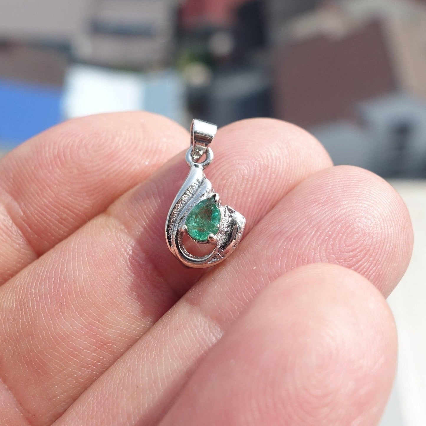 Emerald Silver Charm Pendant, Sterling Silver Pendant, Green Emerald Pendant, Emerald Pendant, natural Emerald Pendant