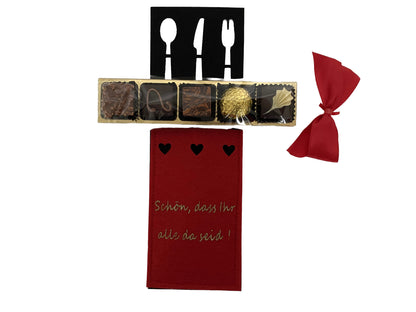 Cutlery pouch. It's great that you're all here!